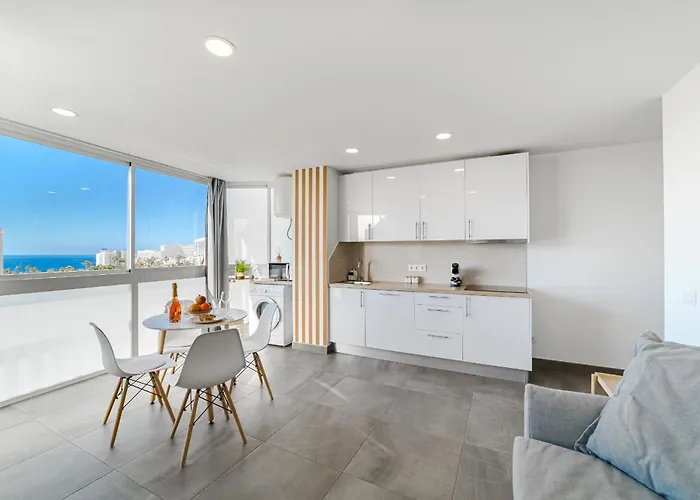 公寓 Pambnb Playa De Americas 1br With Pool