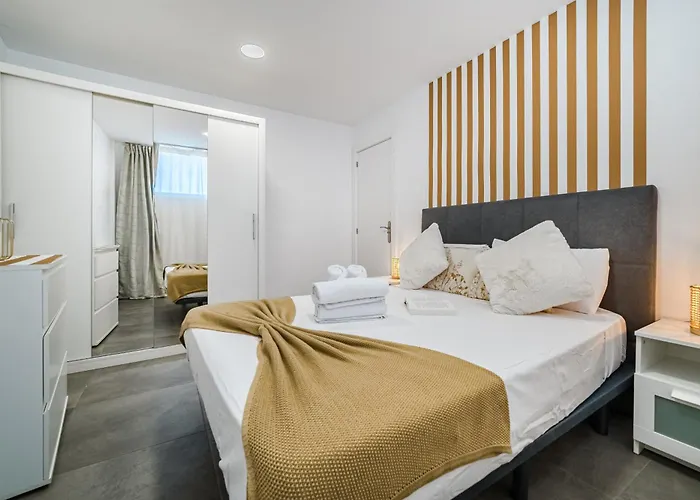 Pambnb Playa De Americas 1br With Pool